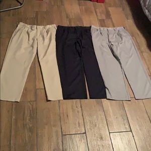 Golf pants size 34x32 Izod - 100% Polyester